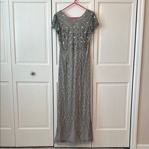 Adrianna Papell Elegant Gray Beaded Evening Gown size 8